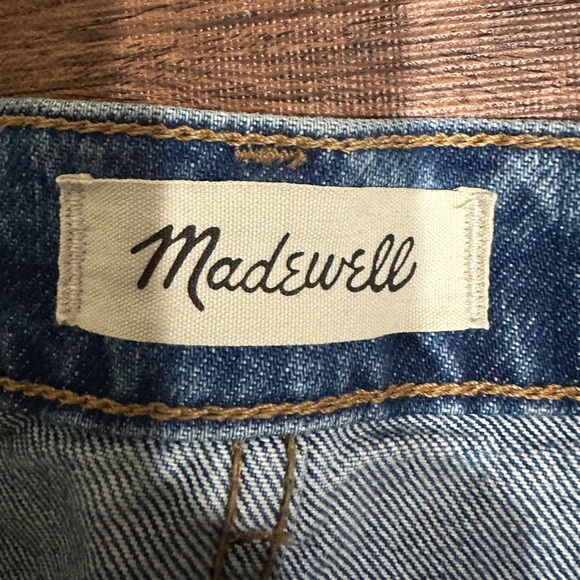 Madewell The Dadjean in Brockport Wash: Ripped Edition - Picture 2 of 16